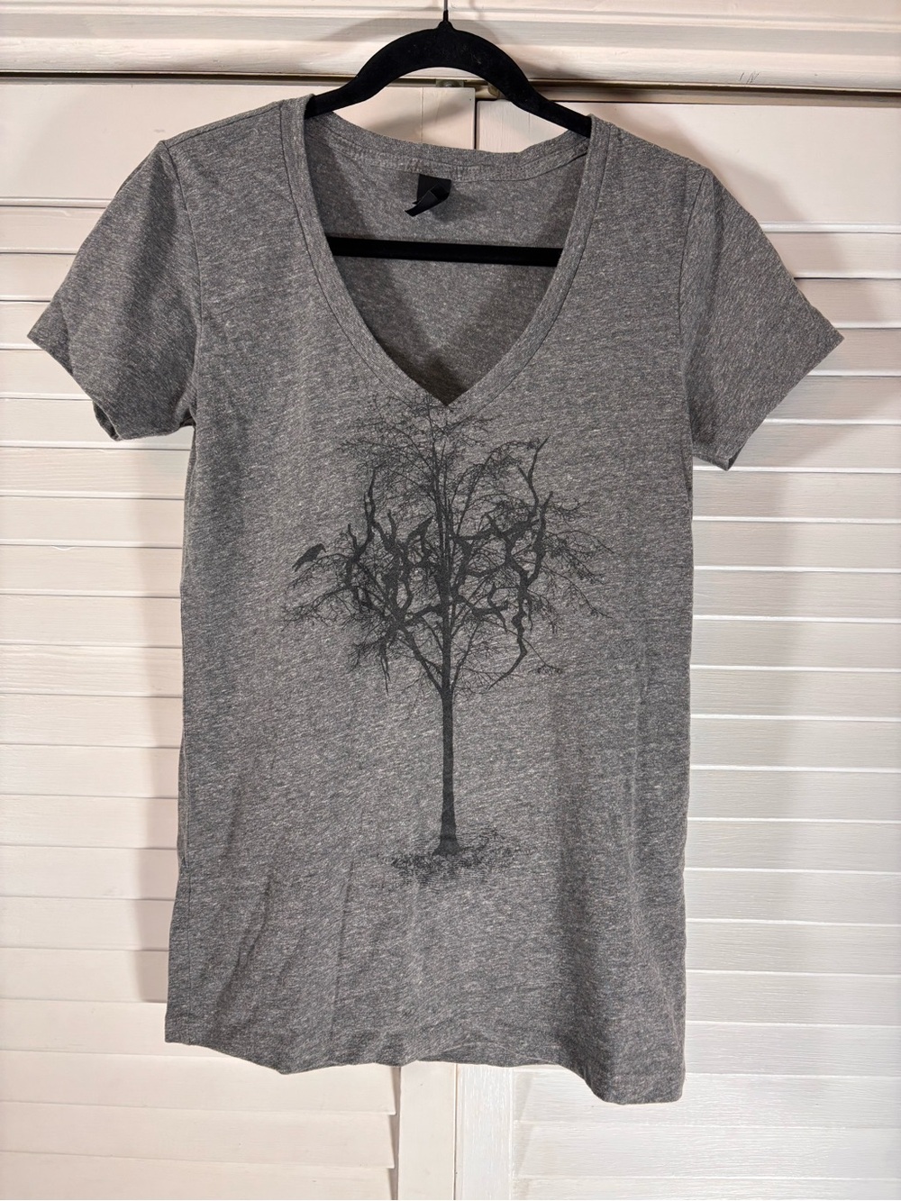 Obey Heather Gray Tree Graphic V-Neck T-Shirt Medium USA